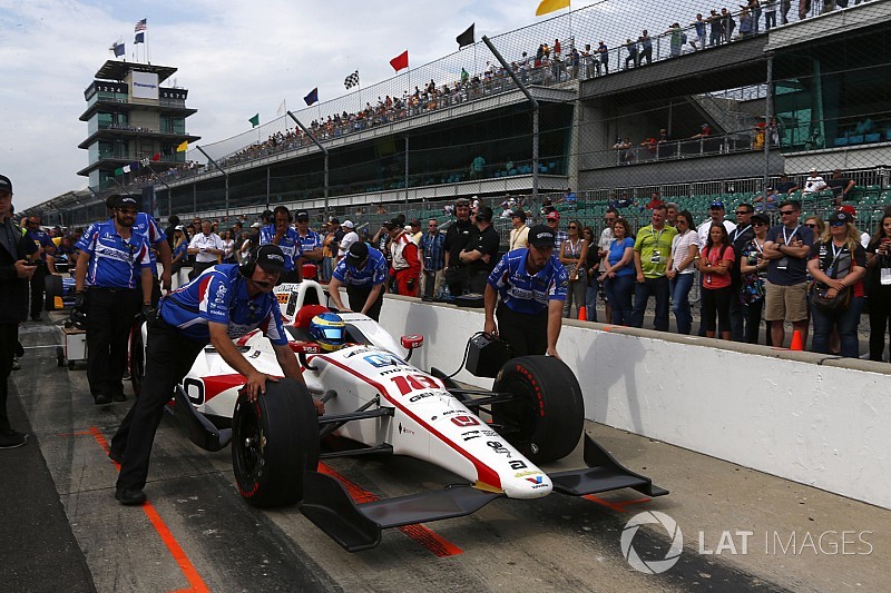Coyne: Bourdais harus absen di sisa IndyCar 2017