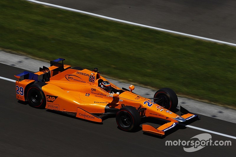 La McLaren conferma che Fernando Alonso farà un test privato in Indycar