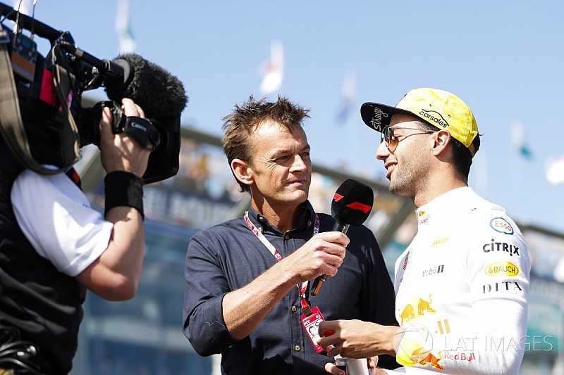 Чутки: Ferrari захотіла замінити Райкконена на Ріккардо