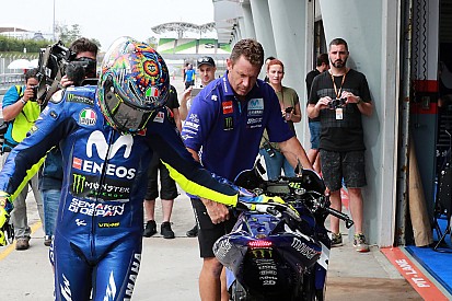 Test Sepang, Giorno 1, Ore 17: Valentino resta al top, Dovi sale terzo