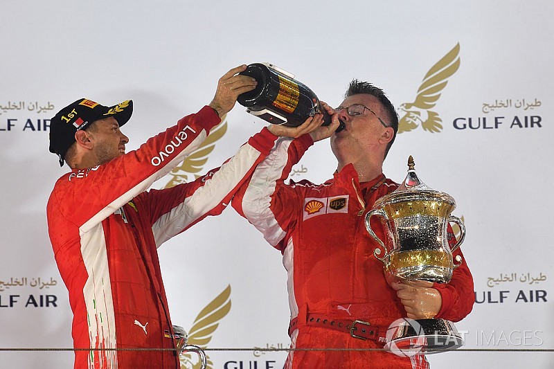 Ferrari, galibiyet kutlamasında yaralanan mekanikeri unutmadı
