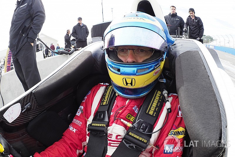 Bourdais descalifica comentarios de Haas respecto a pilotos estadunidenses