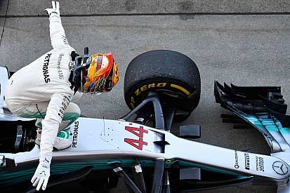 Historia detrás de la foto: Hamilton bendecido con las vibras en Suzuka