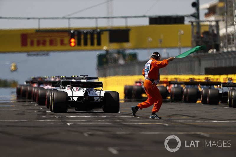 Formula 1'i tanıyalım: Yarış startı