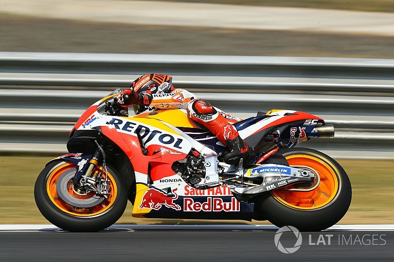 Honda-rijders blij met nieuwe motor op eerste testdag Buriram