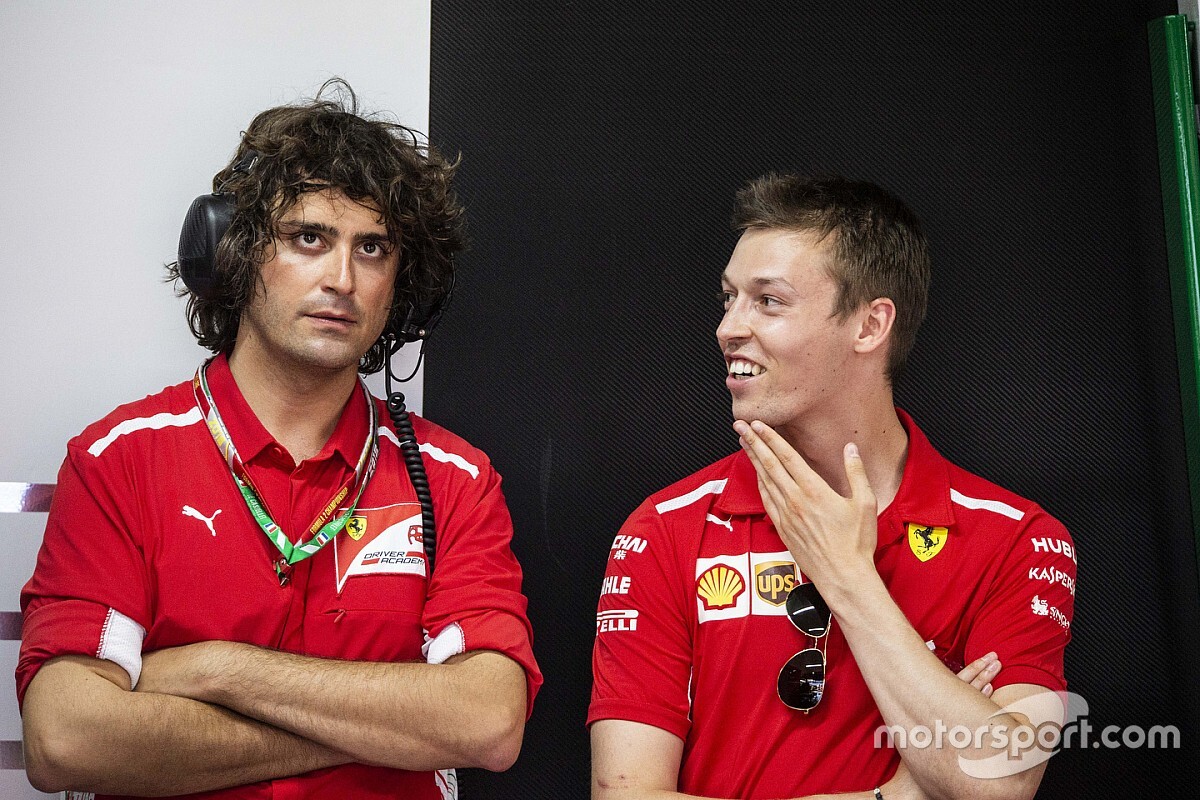 Red Bull, Kvyat'ı Toro Rosso'ya geri istiyor!