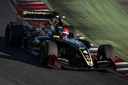 Фиттипальди проведет сезон Формулы V8 3.5 в Lotus