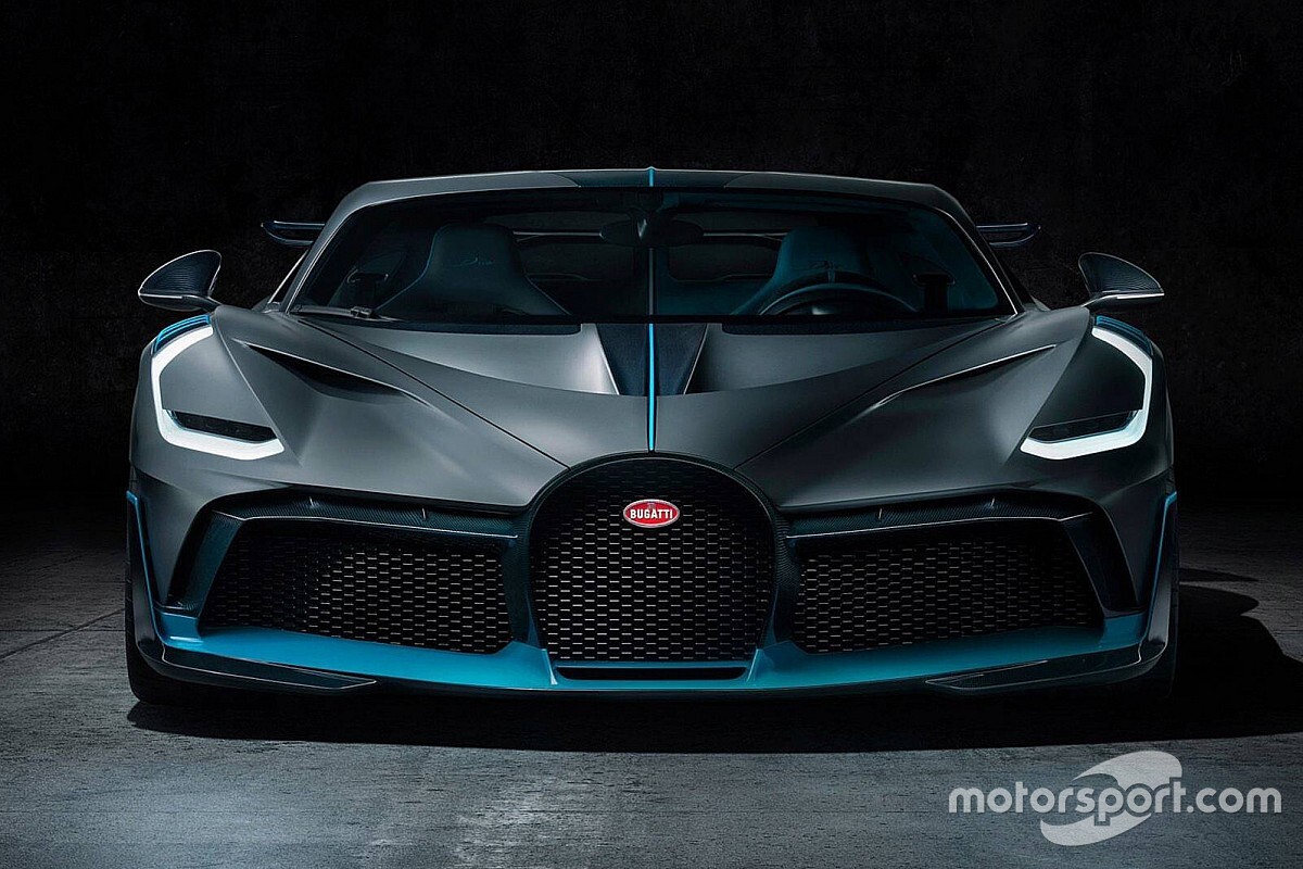 Bugatti augmente la production de la Divo... et recrute ! Bugatti augmente la production de la Divo... et recrute !