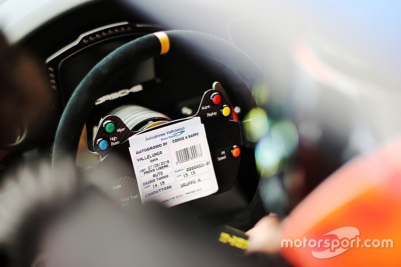 Carrera Cup Italia, Vallelunga: al via un caldo sabato di grandi sfide