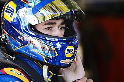 Chase Elliott espera dejar atrás los problemas de mayo