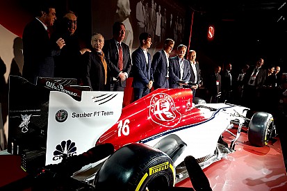 Leclerc jelaskan alasan pakai nomor 16 di Formula 1