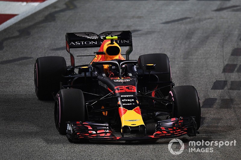 Verstappen se quedó sin pole por un fallo del motor
