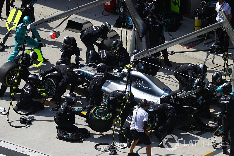Mercedes: pit stop record nell'undercut di Bottas in Cina
