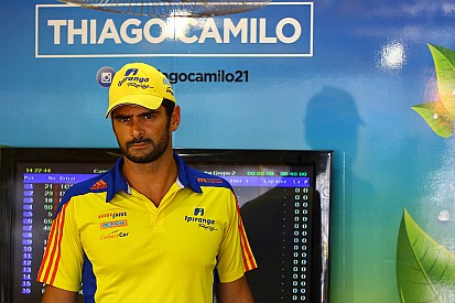 Em volta perfeita, Thiago Camilo fecha treino 2 na frente