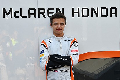 Norris, 2018'de Super Formula veya F2'de yarışabilir
