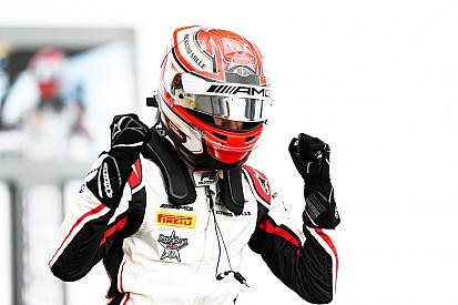 F2 Red Bull Ring: Russell pakt overtuigend pole