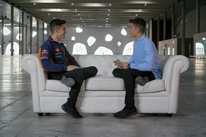 Vídeo: Marc Márquez se entrevista a sí mismo