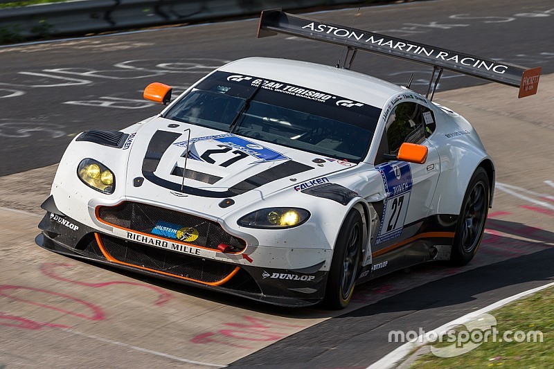 Aston Martin Takes Top Eight Slot For N 252 Rburgring 24 Hours