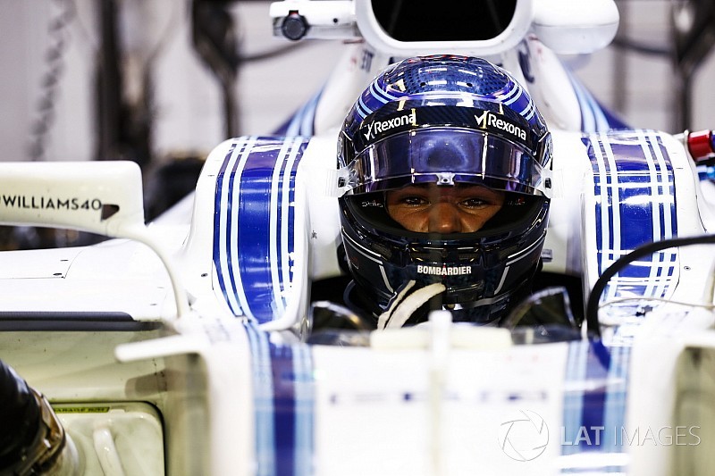 Stroll örül Szirotkin érkezésének