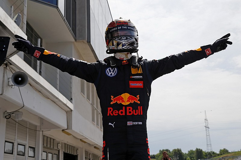 Toro Rosso overweegt Ticktum voor volgend seizoen