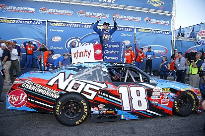 Tras un error del equipo de Keselowski, Busch triunfa en Loudon
