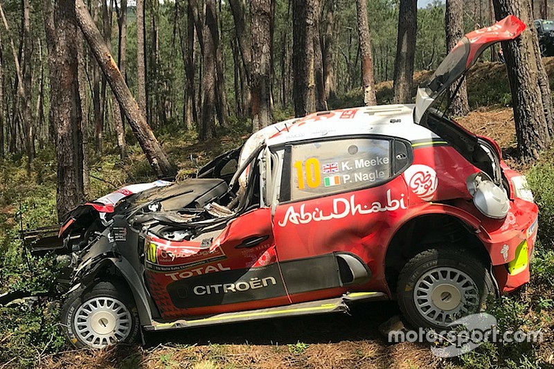 Miracolato Meeke: sulla sua Citroen si è piegato il roll-bar!