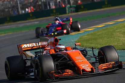 Надежность McLaren приятно удивила Вандорна