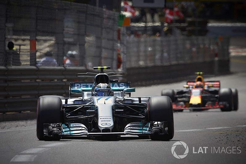 El mal resultado de Mónaco ayudó a solucionar sus problemas, según Mercedes
