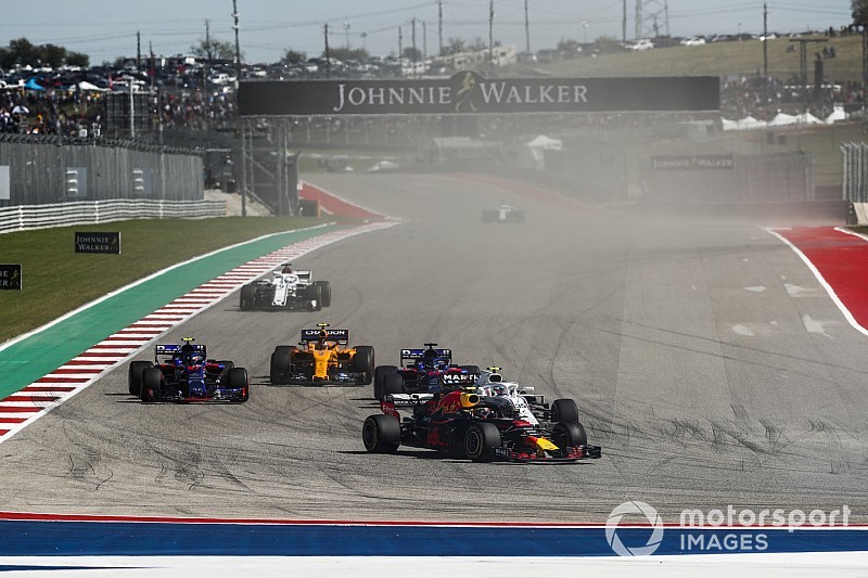 Horner looft Verstappen: “Bandenmanagement was zo indrukwekkend”