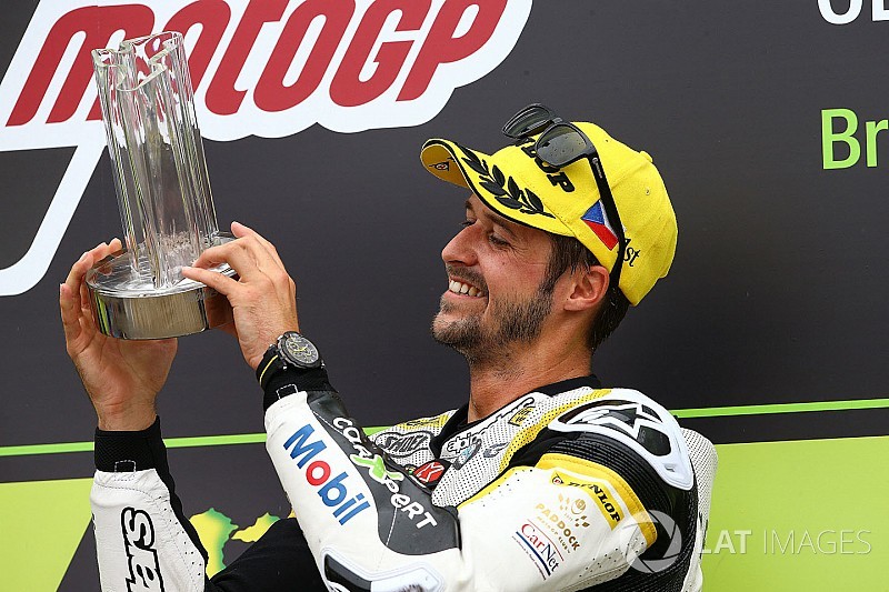 Tom Lüthi gewinnt den Moto2-GP von Tschechien in Brünn