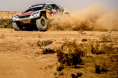 Loeb arrasa en la segunda etapa del Rally de Marruecos