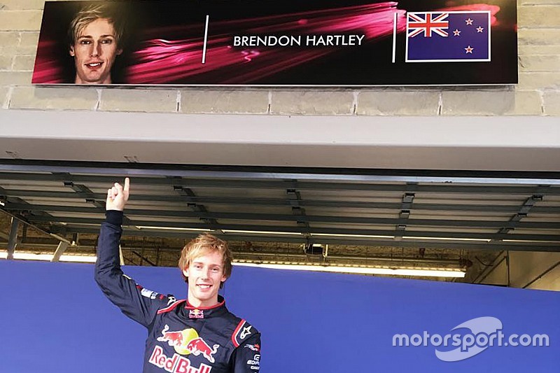 Ecco la prima foto di Brendon Hartley con la tuta Toro Rosso