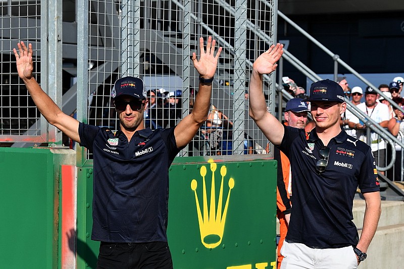 Ricciardo, Verstappen, Gasly és Hartley zenekart alapít?