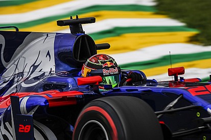 Brendon Hartley: Teilweise ohne Hand am Lenkrad gefahren!