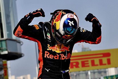Ricciardo dice que Red Bull necesita más victorias para convencerle