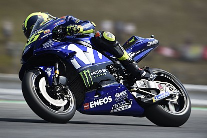 Rossi: "Es una pena que yo esté en tan buena forma y la moto no"
