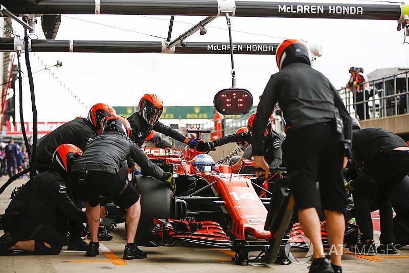 【F1】アロンソ、追加のPU交換で30グリッド降格ペナルティへ