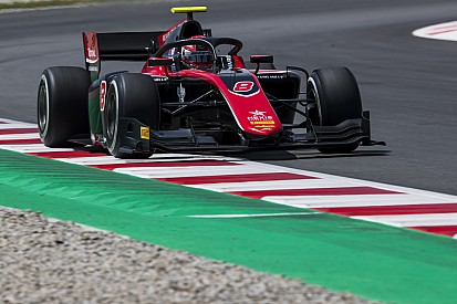 Barcelona F2: Russell holds off de Vries in damp race