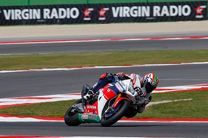 Misano, Libere 2: Hayden sorprende tutti. Rea, che passo gara!