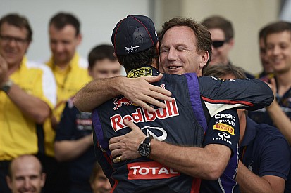 Horner: Ricciardo kalsaydı Verstappen'le eşit statüde olacaktı
