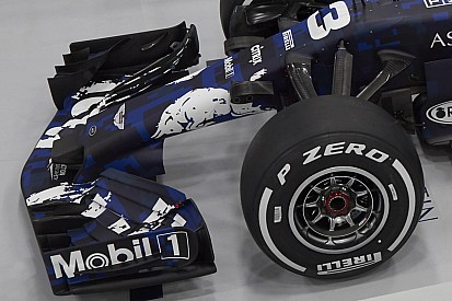 A Mercedes és a Ferrari is felkötheti a gatyáját: büntetni fog a Red Bull?