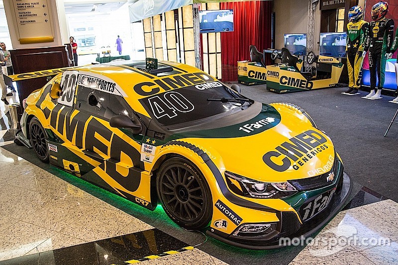 Cimed apresenta carro para temporada 2018 da Stock Car