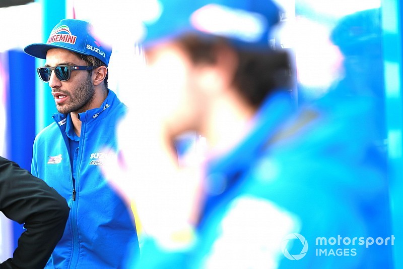 Iannone: “Veremos si voy para atrás como dice Rins”
