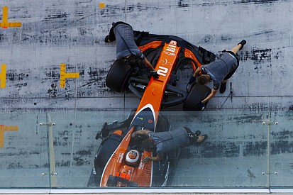 McLaren: una foto rubata conferma l'arancione sulla MCL33