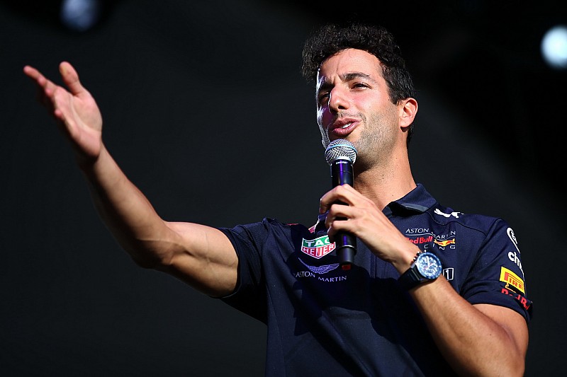 Ricciardo Almanya'da motor yüzünden ceza almaya hazırlanıyor