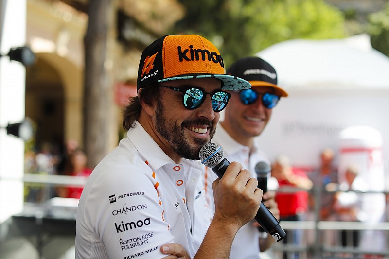 Alonso F1'den sıkılmadığı konusunda ısrarcı