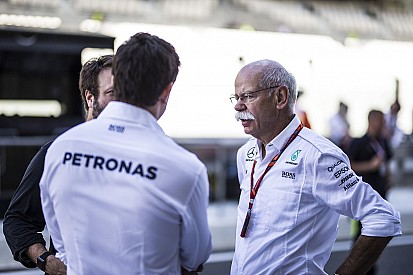 Daimler-Boss Zetsche über Ferrari: "Guter Cop, böser Cop"
