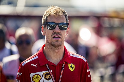 A Ferrarinak túl drága Ricciardo: Räikkönen visszavonul, akit Leclerc vált?!