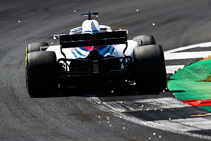 Williams намагається позбутися катастрофічних проблем із заднім антикрилом