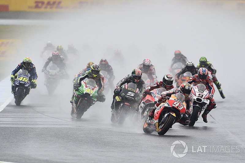 Lorenzo: “Zarco corre como si jugara a la PlayStation”